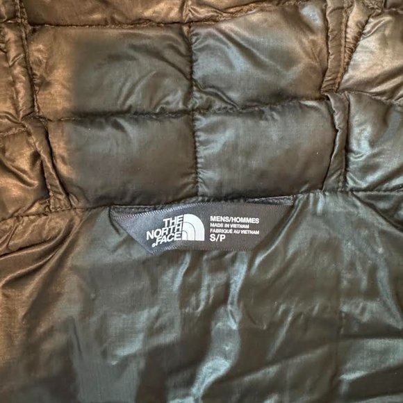 The North Face ThermoBall Full Zip Jacket (Size S) - Picture 5 of 5